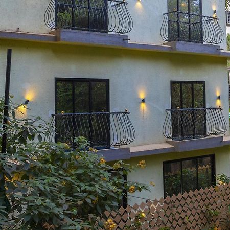 14 Door Home Stay Calangute Buitenkant foto