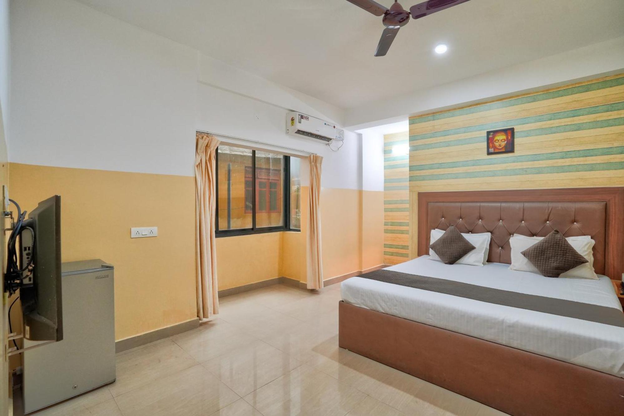 14 Door Home Stay Calangute Buitenkant foto
