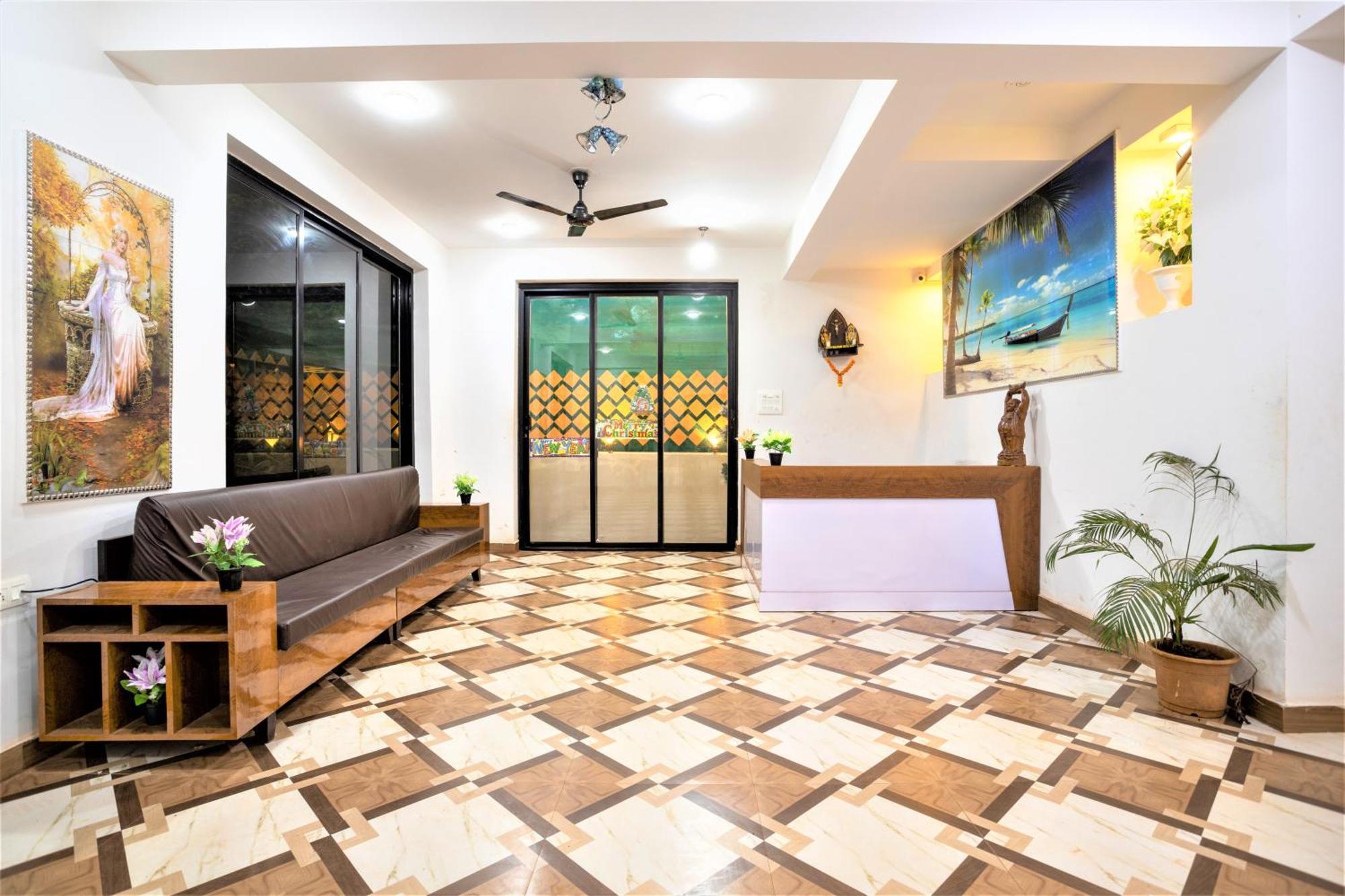14 Door Home Stay Calangute Buitenkant foto